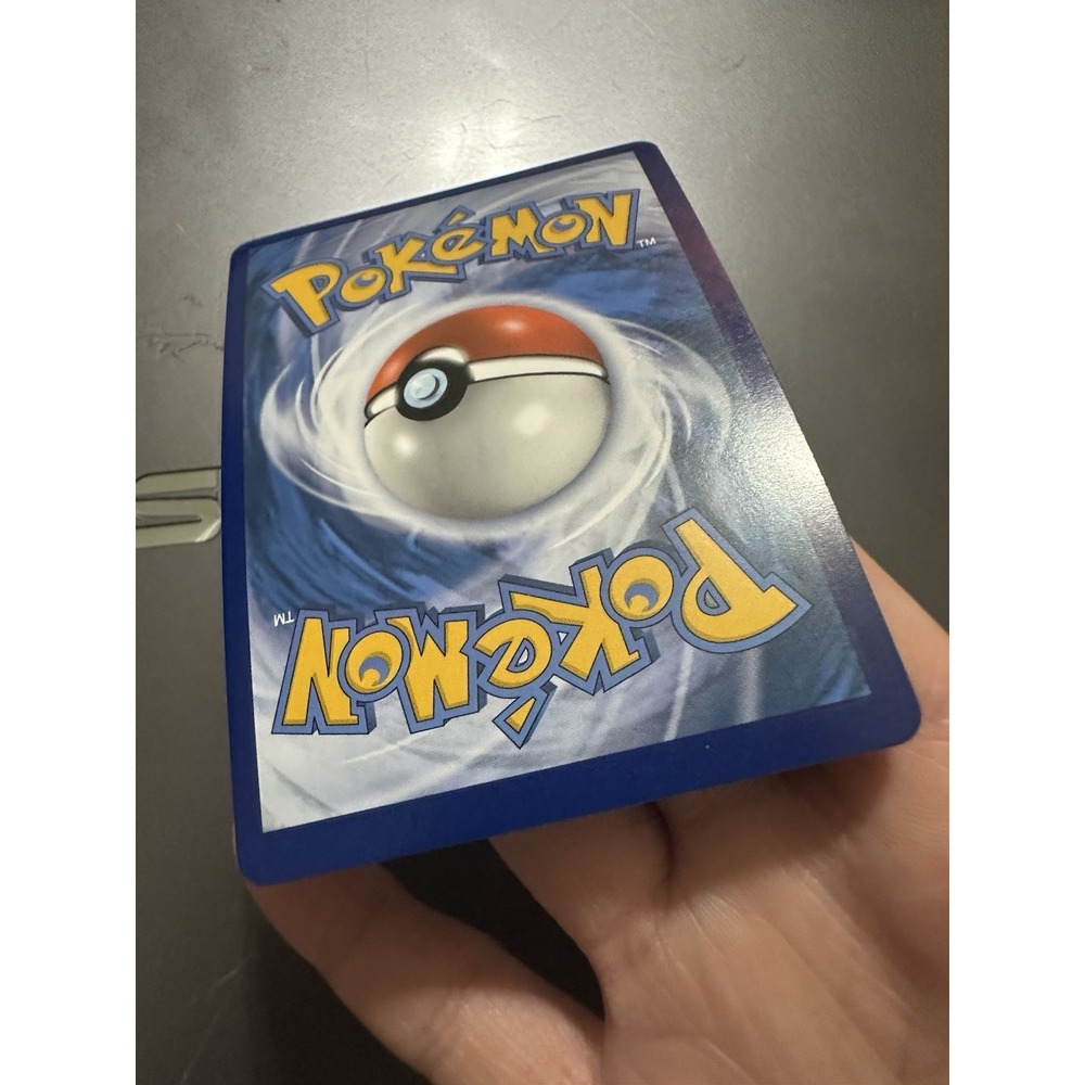 Pikachu‎ V SWSH061 MISCUT ERROR Promo Pokémon Card - Near Mint - Picture 9 of 9